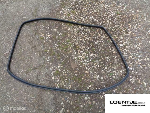 Voorruitrubber BMW e30 type 2 325i 320i 318i 316i, Gebruikt, Ophalen of Verzenden, BMW, BMW