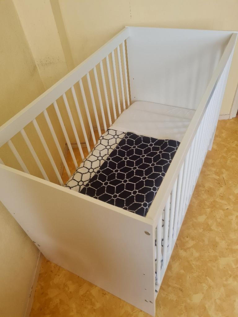 Baby ledikant, Ophalen, Zo goed als nieuw, Ledikant