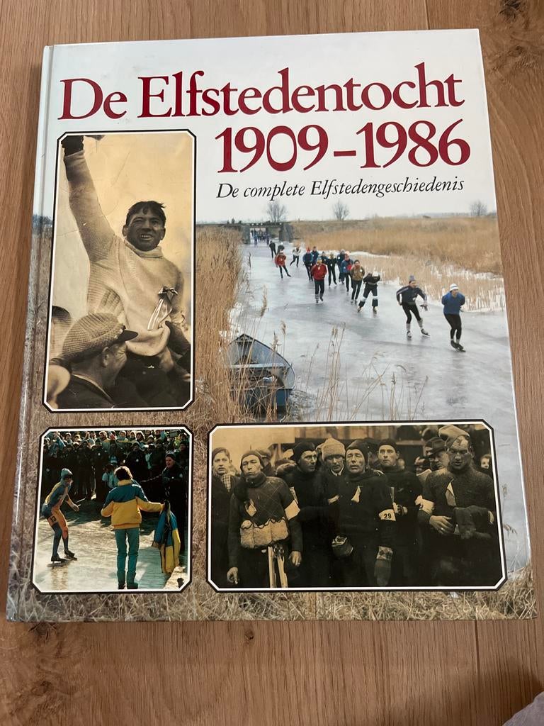 De Elfstedentocht 1909-1986: Complete Elfstedengeschiedenis, Boeken, Sportboeken, Zo goed als nieuw, Wintersport, Ophalen of Verzenden