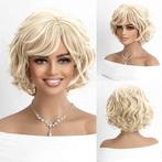 Vlotte lichtblonde pruik kort haar in laagjes met slag, Verzenden, Nieuw, Pruik of Haarverlenging
