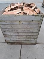 Kist met meer dan 2 kuub droog kachelhout €150 icl kist, Minder dan 3 m³, Ophalen, Blokken