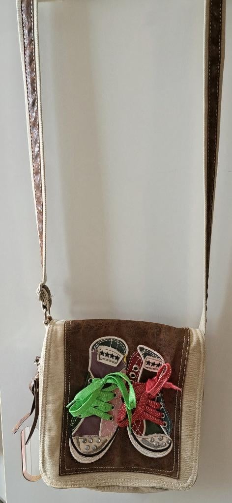 Leuke schoudertas NIEUW, Ophalen of Verzenden, Nieuw, Beige, Overige merken