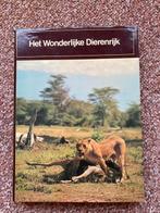 boek het wonderrijke dierenrijk, Ophalen of Verzenden, Gelezen, Natuur algemeen