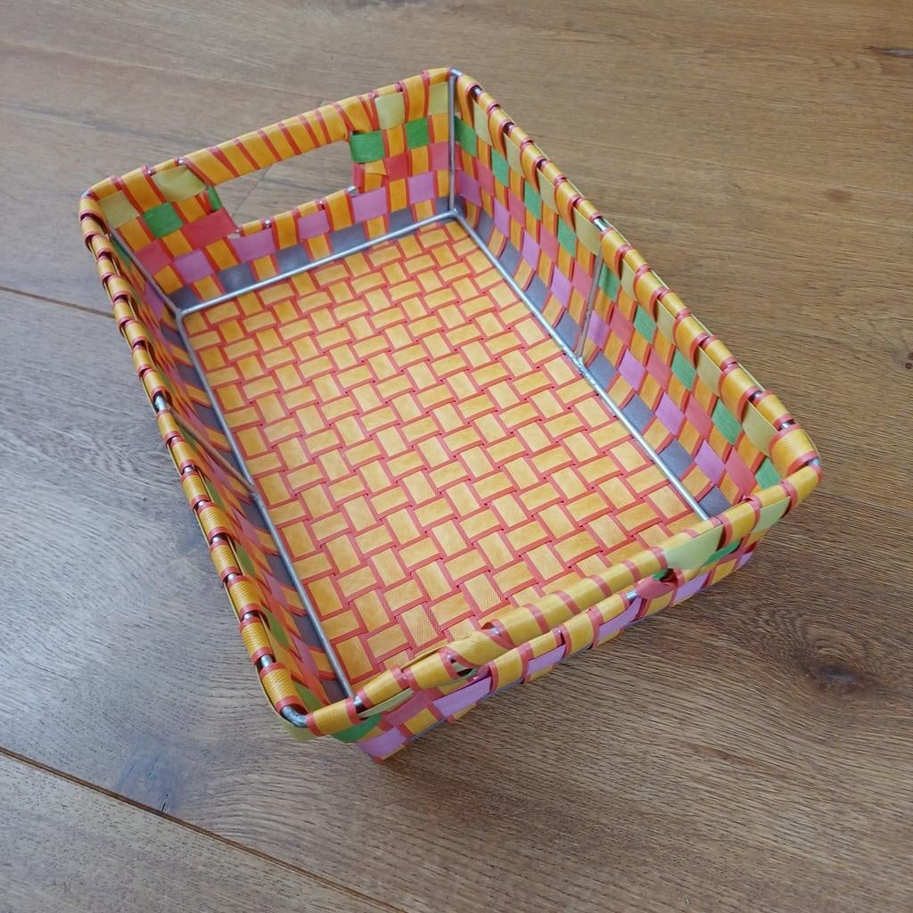 Gekleurde mand 30X21X9 cm., Ophalen of Verzenden, Rond, Riet