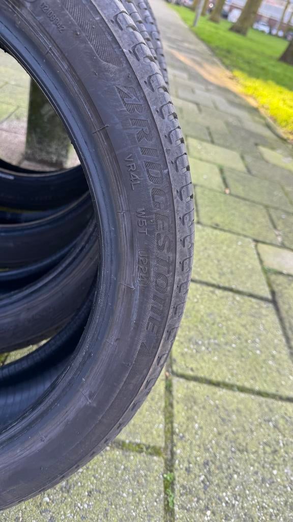 Bridgestone Zomerbanden - Slechts 1,5 jaar oud, Auto-onderdelen, Banden en Velgen, Ophalen, Gebruikt, 17 inch, 205 mm