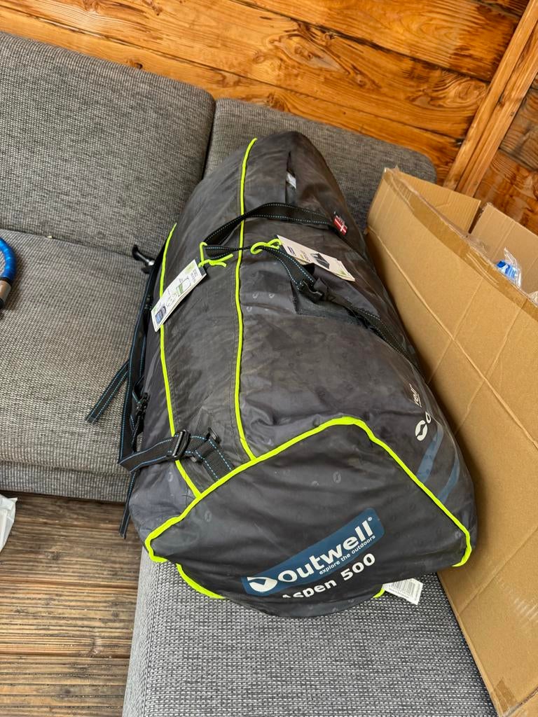 Outwell Aspen 500 tent Nieuw!, Ophalen of Verzenden, Gebruikt, Tot en met 5