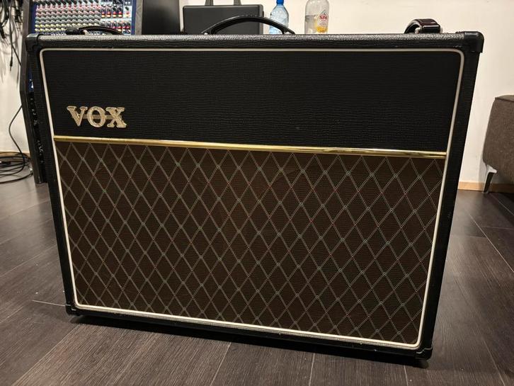 Vox AC30 C2X Blue Bulldog incl flightcase, Muziek en Instrumenten, Versterkers | Bas en Gitaar, Zo goed als nieuw, Minder dan 50 watt