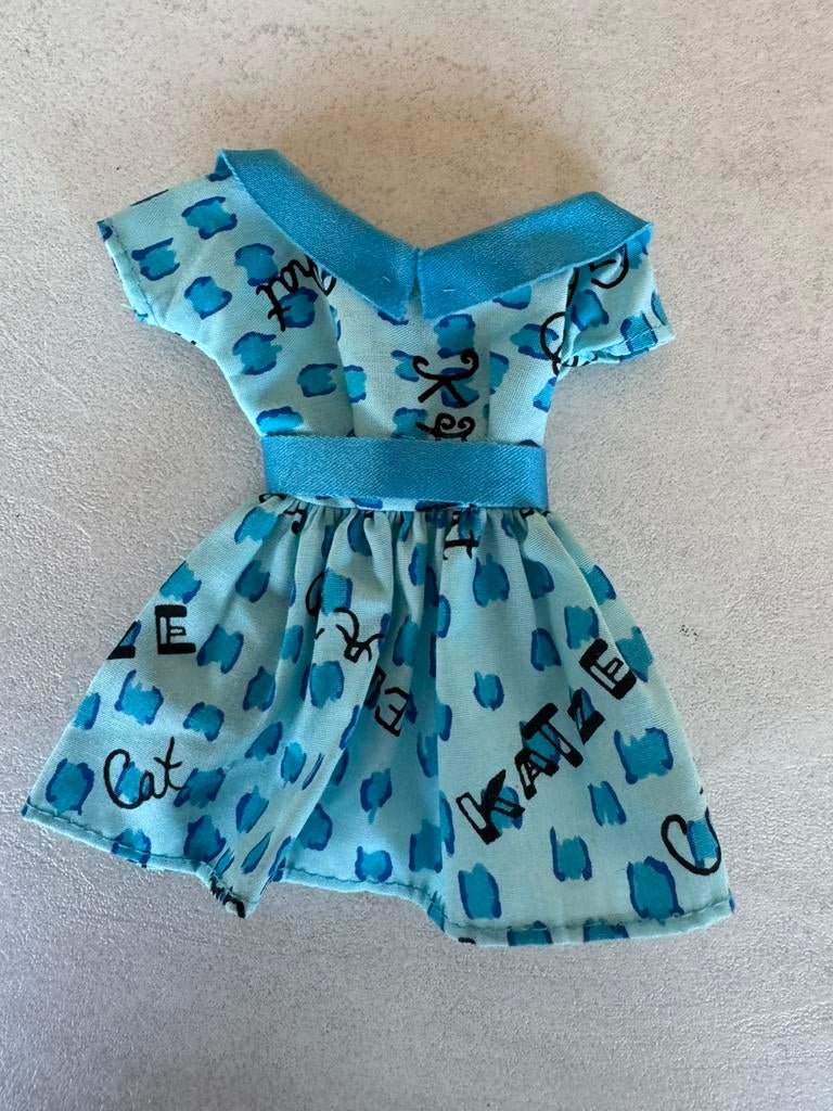 Barbie jurkje geen mattel, Ophalen of Verzenden, Gebruikt, Kleertjes