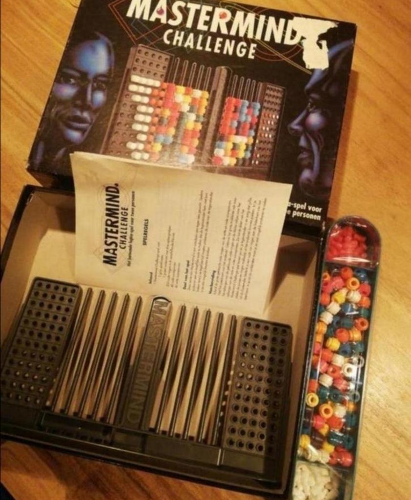 Mastermind challenge, bordspel, Hobby en Vrije tijd, Gezelschapsspellen | Bordspellen, Een of twee spelers, Ophalen of Verzenden