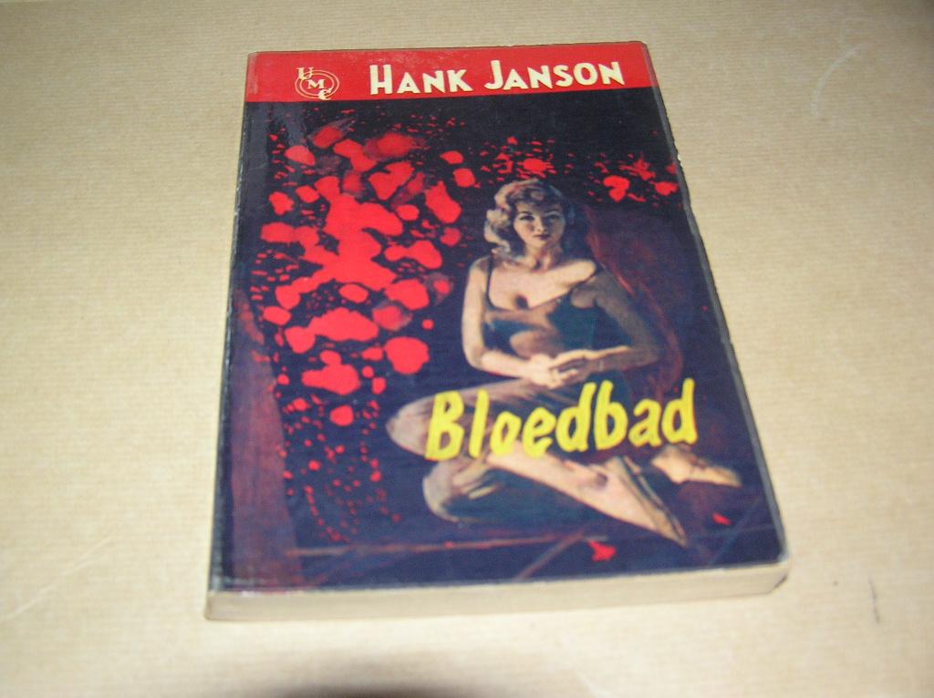 Bloedbad-Hank Janson, Boeken, Ophalen of Verzenden, Gelezen, Hank Janson