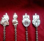 4 Hollandse lepeltjes. Slee - Visser - Boerin - Boer, Verzamelen, Ophalen of Verzenden, Zo goed als nieuw, Metaal, Bestek