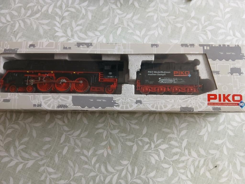 Piko stoomlocomotief digitaal wisselstroom H0 Nieuwstaat., Wisselstroom, Locomotief, Zo goed als nieuw, Piko