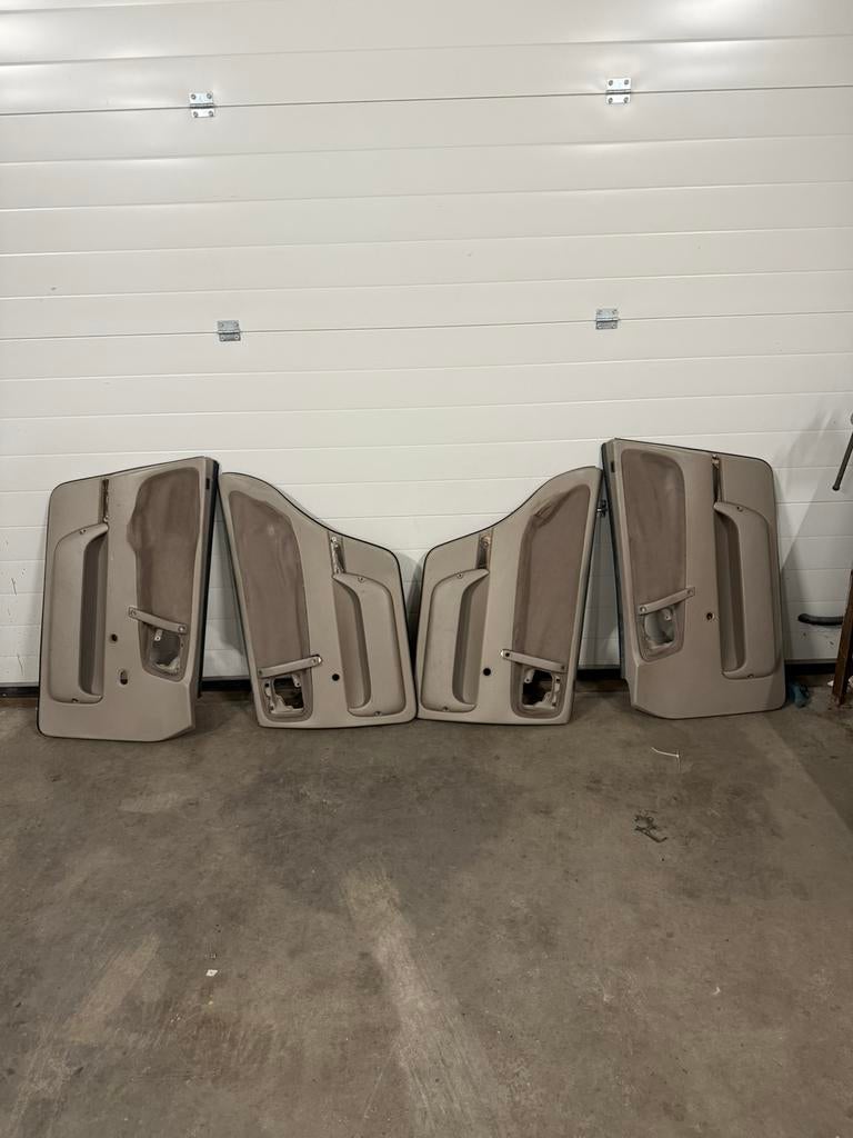 Saab 9000 beige deurpanelen zeldzaam, Auto-onderdelen, Ophalen of Verzenden, Gebruikt, Saab