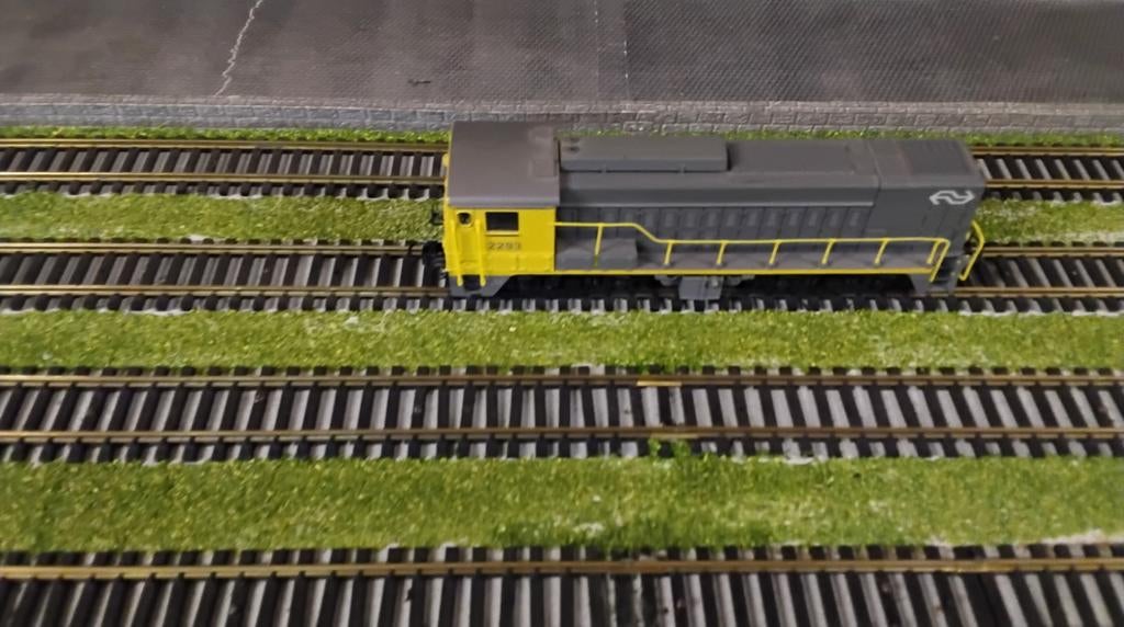 Roco 2200 NS heef altijd in de vitrinekast gestaan
Rijdt goe, Analoog, Ophalen of Verzenden, Zo goed als nieuw, Roco