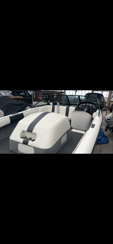 Malibu Sportster Skiboot - Krachtig en Compleet, Watersport en Boten, Speedboten, Ophalen, Gebruikt, Binnenboordmotor, 200 pk of meer