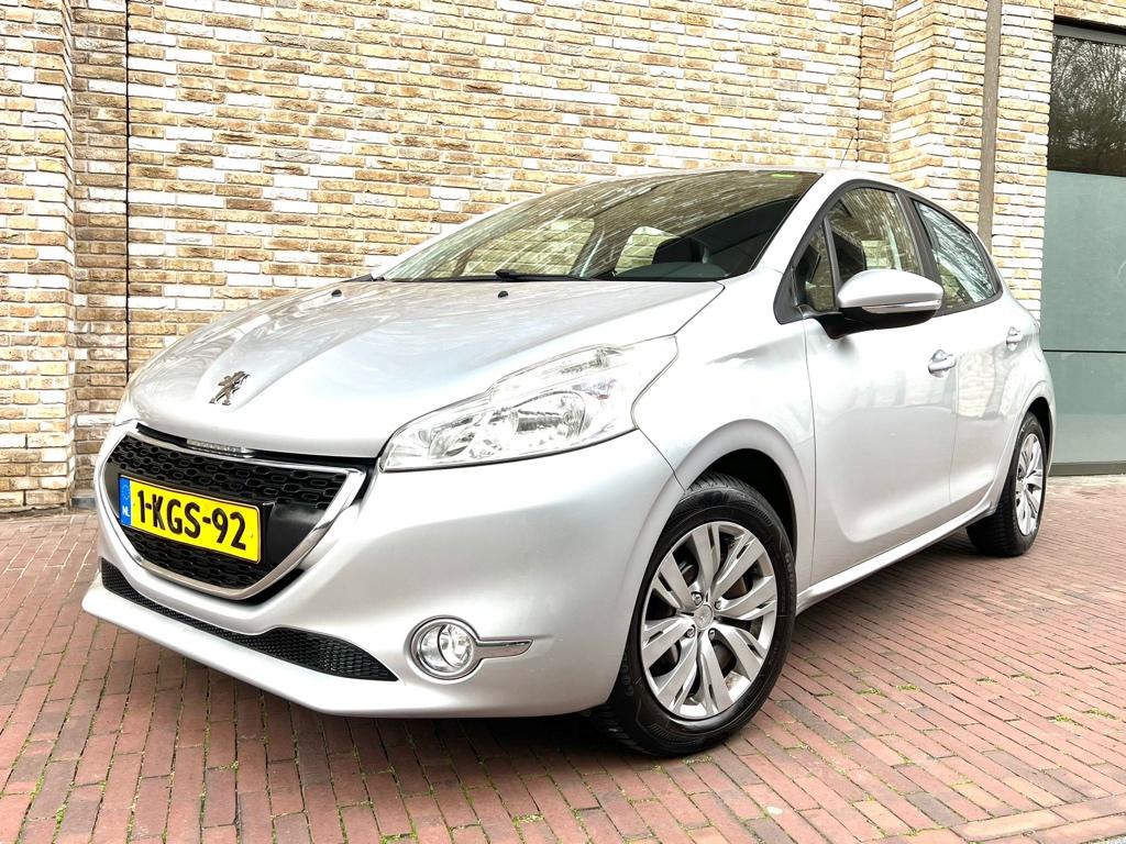 ✅ Peugeot 208 ✅ VTI 5D 2013 | Cruise | NAP | Airco |BT | PDC, Auto's, Peugeot, Voorwielaandrijving, Stof, 1199 cc, Origineel Nederlands