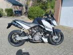 KTM 990 Superduke 2007 wit, Motoren, Motoren | KTM, Sportuitlaat, 2 cilinders, Occasion, Motorrijbewijs A