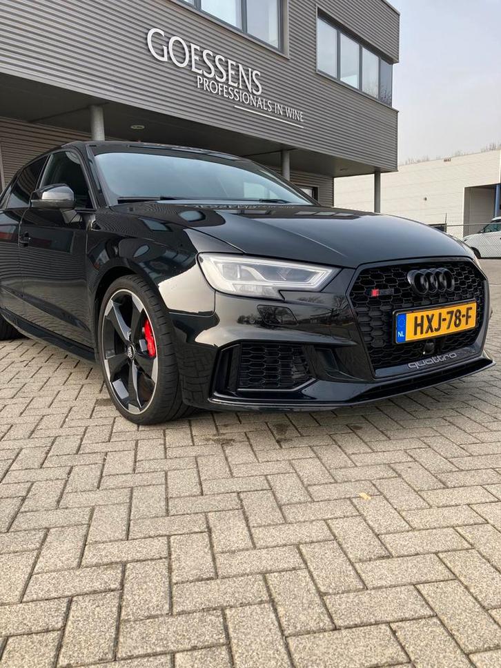 Audi rs3 2019 RS3 2.5, Auto's, Audi, Particulier, A3, Benzine, Hatchback, Automaat, Geïmporteerd, Zwart, Vierwielaandrijving, Ophalen