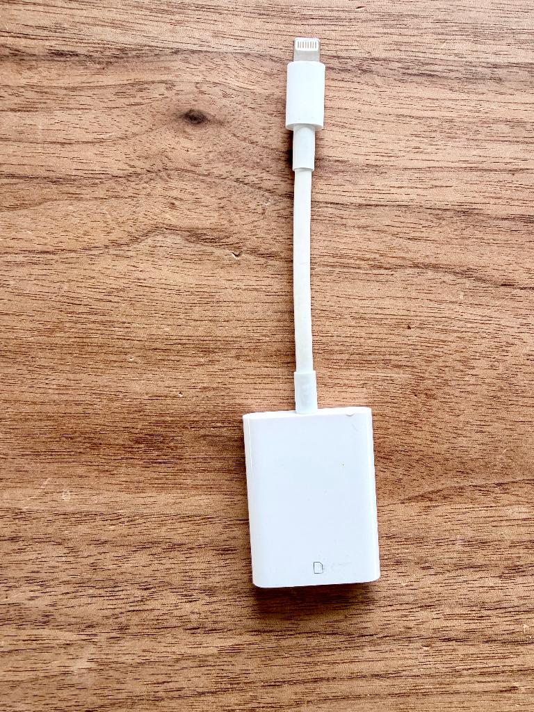 Lightning to SD Card reader, Ophalen of Verzenden, Zo goed als nieuw, Apple