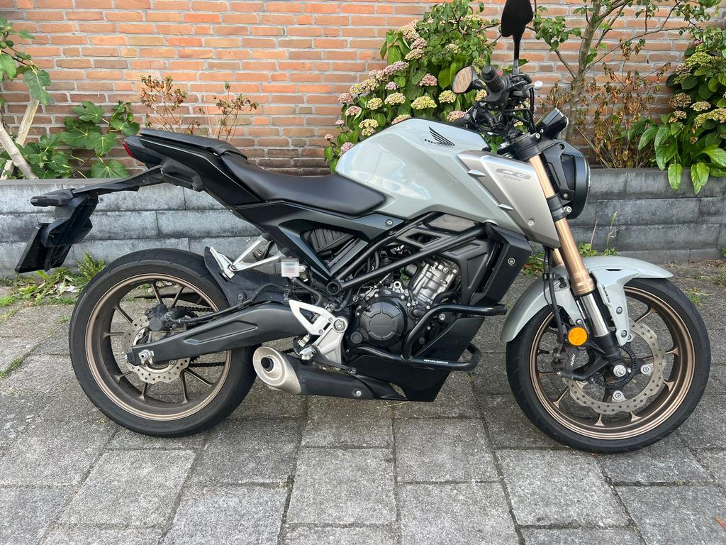 Honda CB 125 R bj (2021) ABS, Motoren, Motoren | Honda, Particulier, 125 cc, ABS, Minimaal motorrijbewijs A1