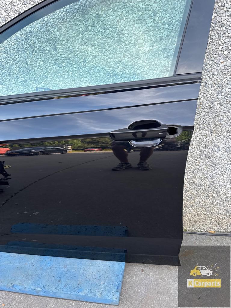 Deur Volkswagen Polo 2G Links voor portier 2GS831311, Auto-onderdelen, Gebruikt, Volkswagen AG, Voor, Berliner Ring 2
38440  Wolfsburg, DE