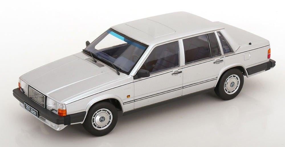 1:18 Volvo 760 Limousine - 1985 - Zilver --- SALE ---, Overige merken, ., Nieuw, Ophalen of Verzenden