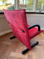 Arflex T-line armstoel origineel in rode alcantara stof, Ophalen