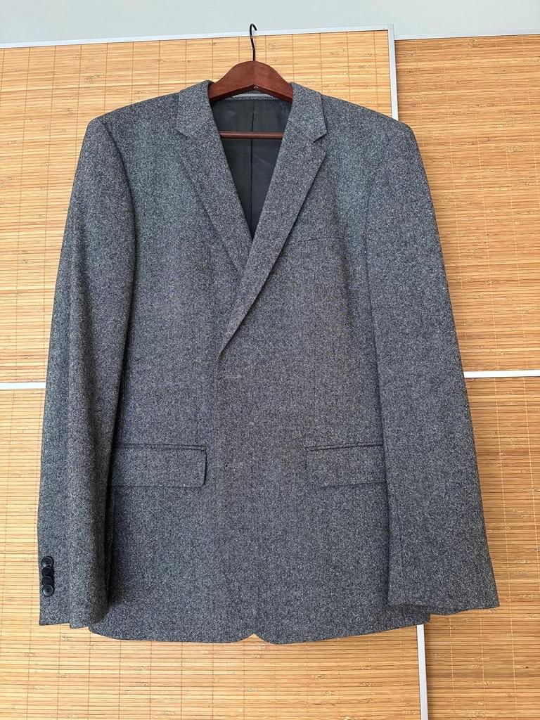 Hugo Boss - Stijlvol heren colbert - Grijs mt 52, Kleding | Heren, Kostuums en Colberts, Ophalen of Verzenden, Zo goed als nieuw