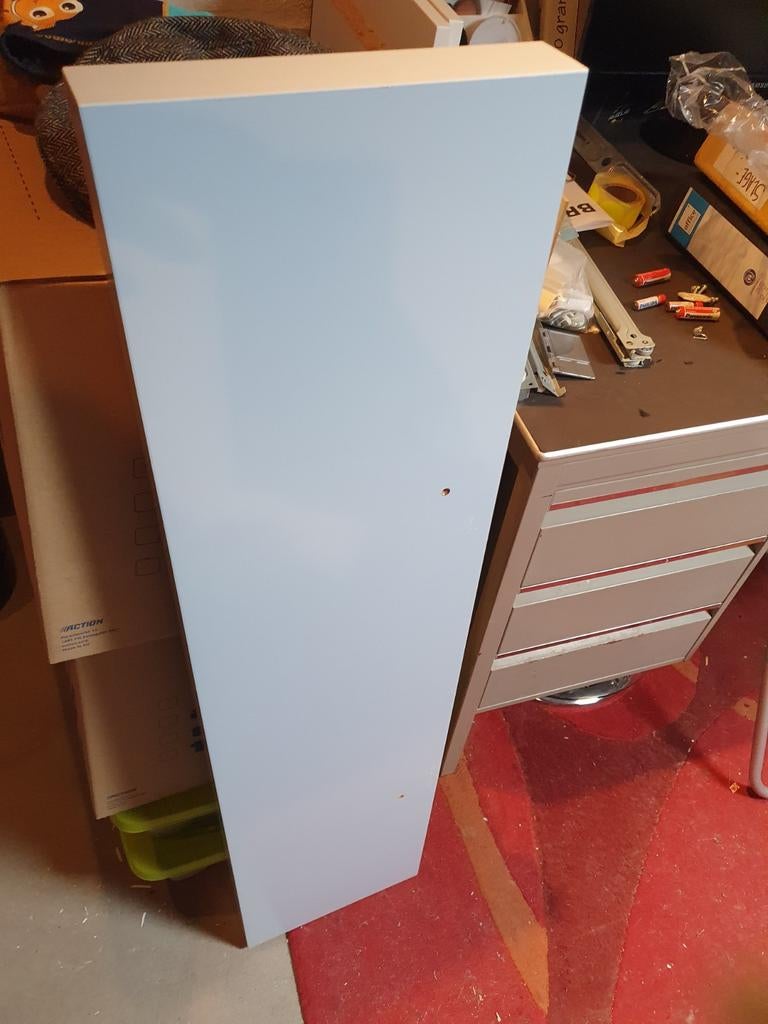 Baby blauwe ikea plank, Ophalen