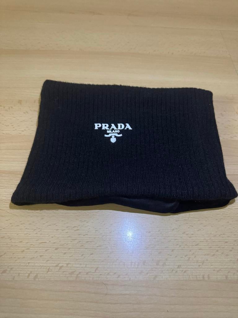 Prada Milano nekwarmer, Ophalen of Verzenden, Nieuw, Sjaal