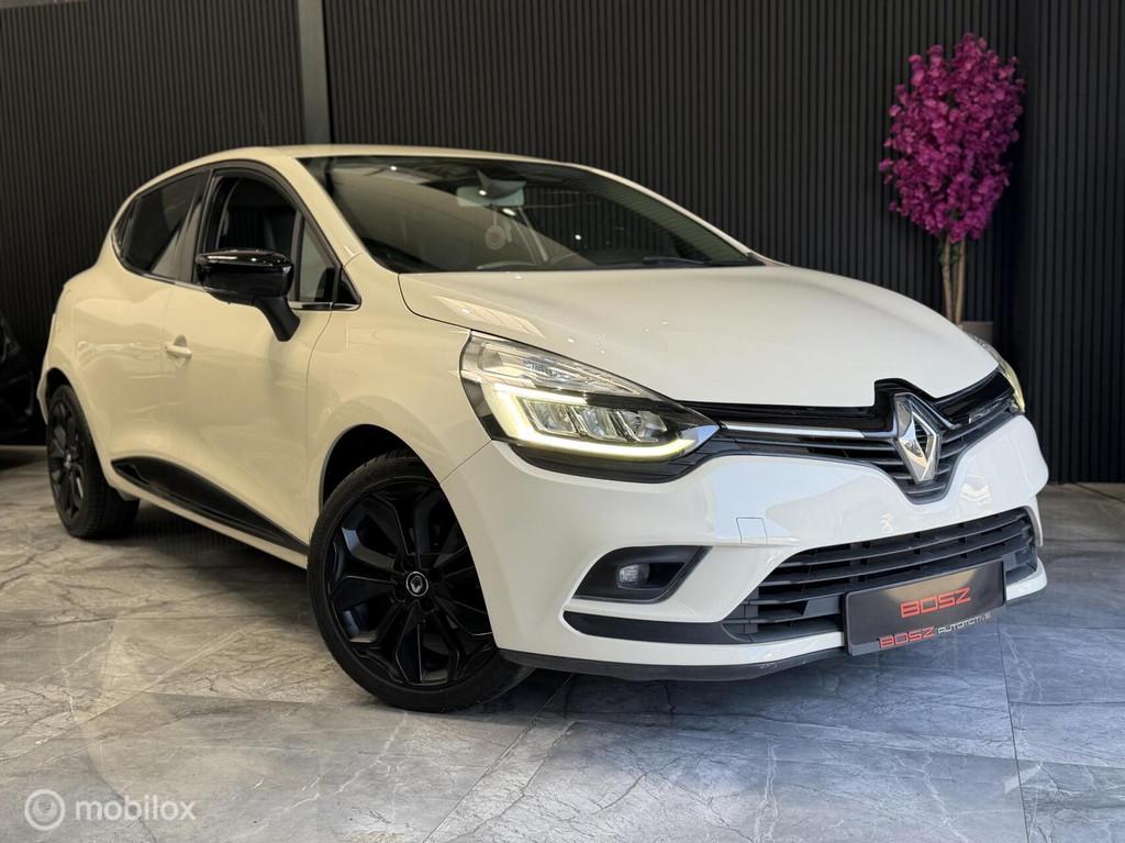 Renault Clio 1.2 TCe Facelift Automaat LED CARPLAY CRUISE CA, Auto's, Zwart, 4 cilinders, Wit, Bedrijf