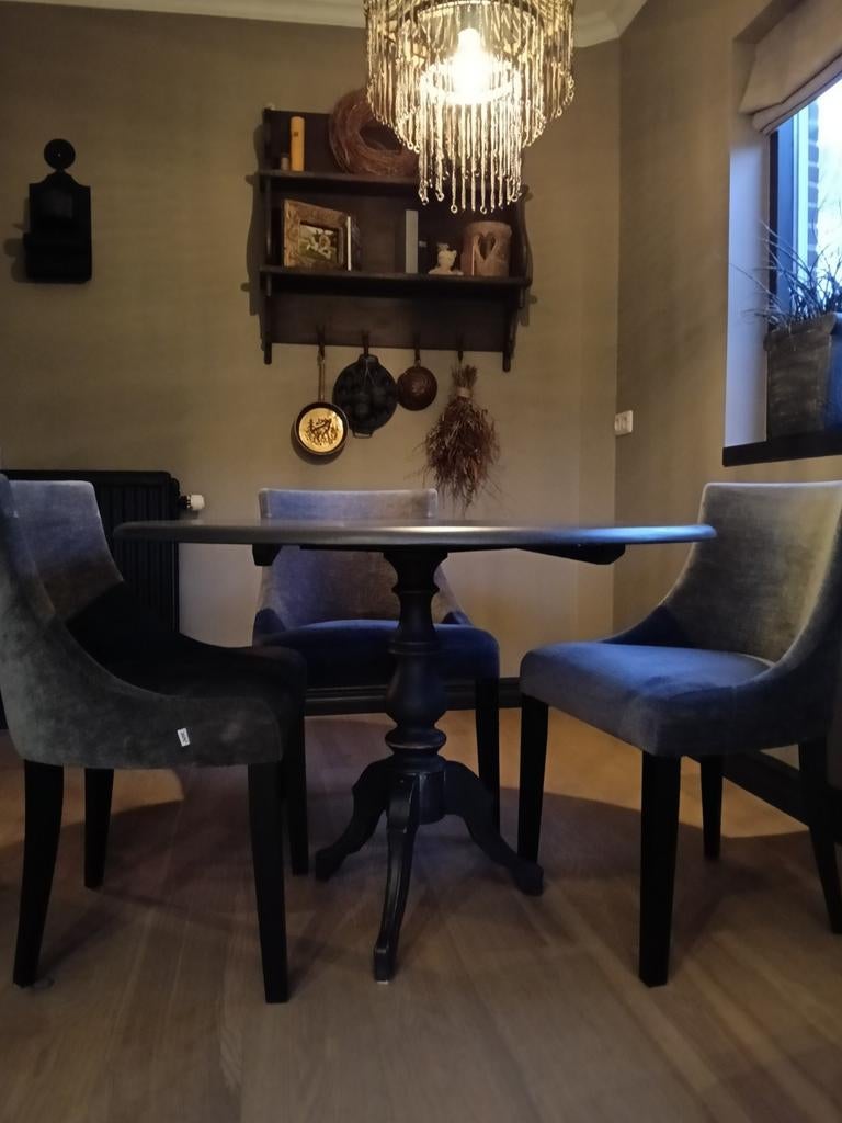 Mooie franse schrijftafel of wijntafel 105 cm, Ophalen of Verzenden, Gebruikt, Minder dan 4 stoelen