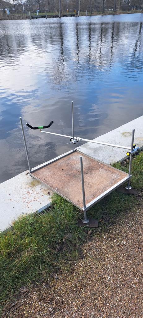 Visplateau Theunissen Hengelsport,  met veel hulpstukken, Watersport en Boten, Hengelsport | Witvissen, Gebruikt, Overige typen