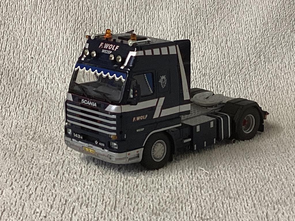 SCANIA 143 Streamline van Wolf Transport uit Wezep, Hobby en Vrije tijd, Modelauto's | 1:50, Ophalen of Verzenden, Zo goed als nieuw
