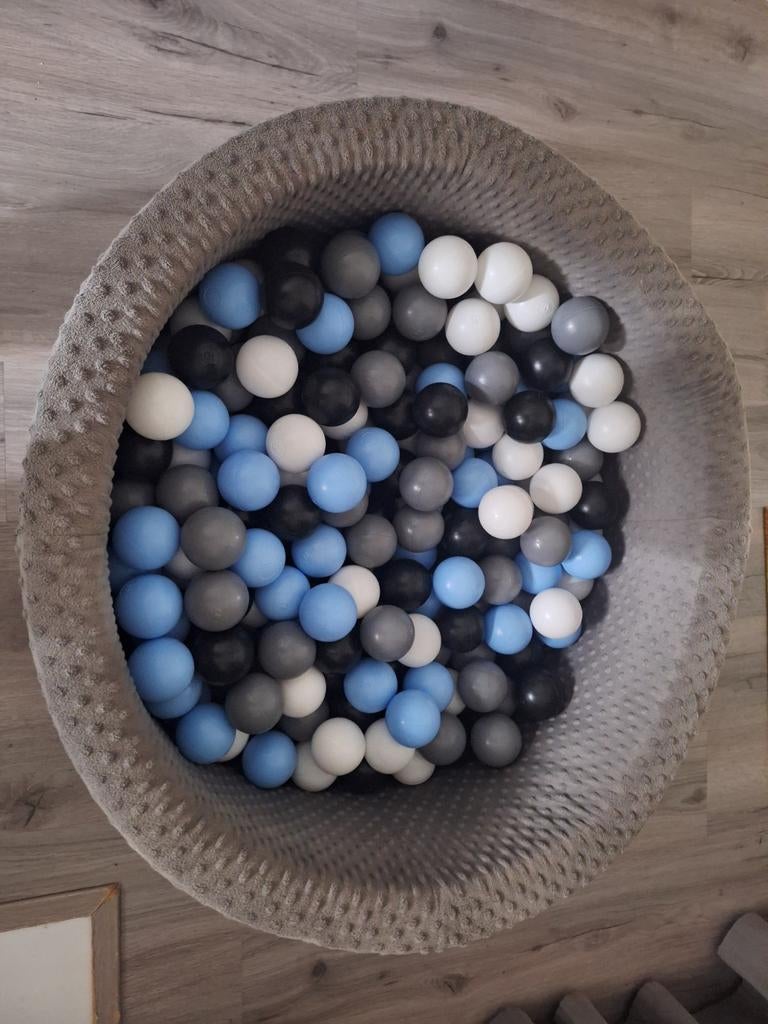 Ballenbak met ballen, Ophalen, Gebruikt, Jongen of Meisje