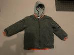 Winterjas legergroen met afneembare capuchon maat 104, Ophalen of Verzenden, Zo goed als nieuw, Jongen, Jas
