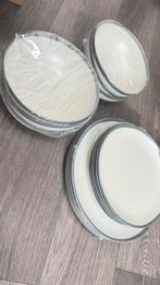 Servies set 18 stuks, Ophalen, Zo goed als nieuw, Overige stijlen, Bord(en)