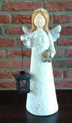 kerst beeld fine bisque aardewerk, volgnr 4, Diversen, Kerst, Ophalen of Verzenden, Zo goed als nieuw