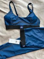 Nieuwe Alo Yoga sportset maat L - Blauw, Blauw, Alo Yoga, Maat 42/44 (L), Nieuw