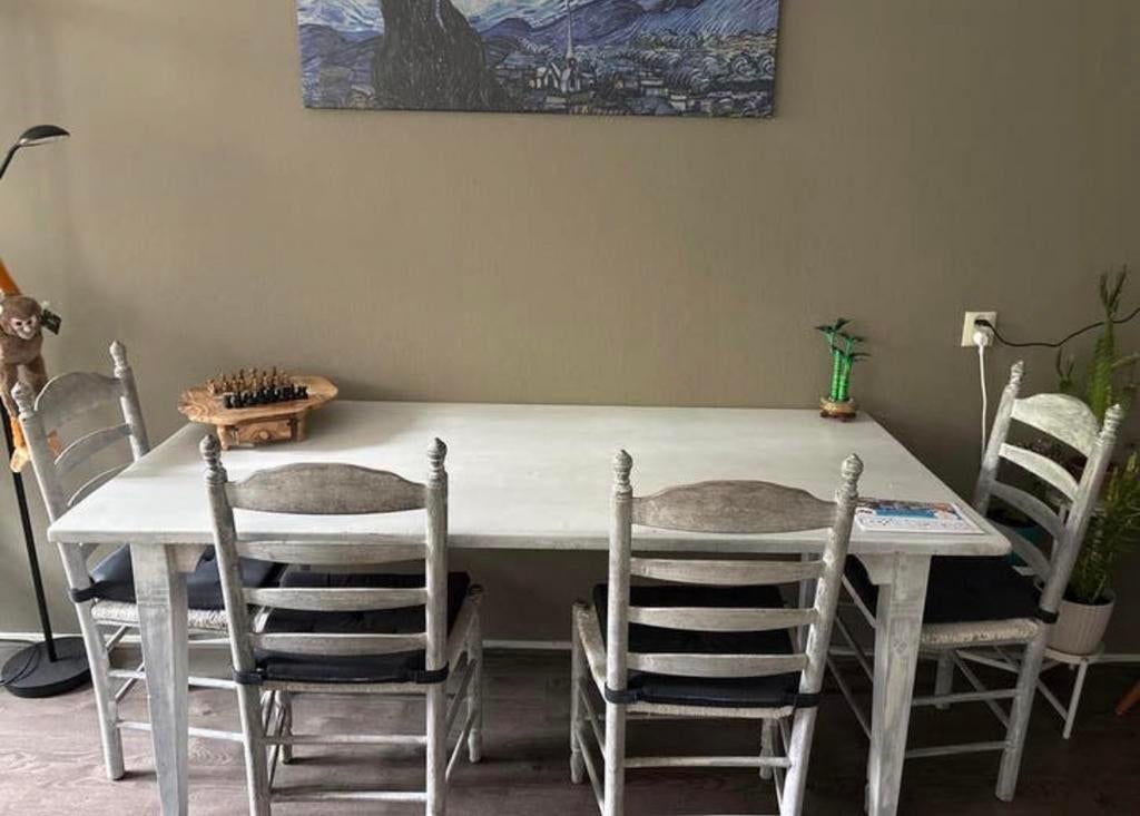 Eettafel met 4 stoelen - Wit, landelijke stijl, Ophalen, Gebruikt, 50 tot 100 cm, 150 tot 200 cm