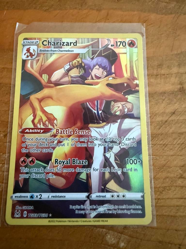 Charizard, Ophalen of Verzenden, Zo goed als nieuw