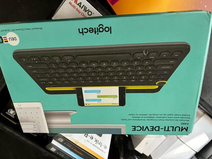 Logitech K480 Multi-Device Toetsenbord, Computers en Software, Toetsenborden, Gebruikt, Qwerty, Draadloos, Multimediatoetsen, Ophalen of Verzenden