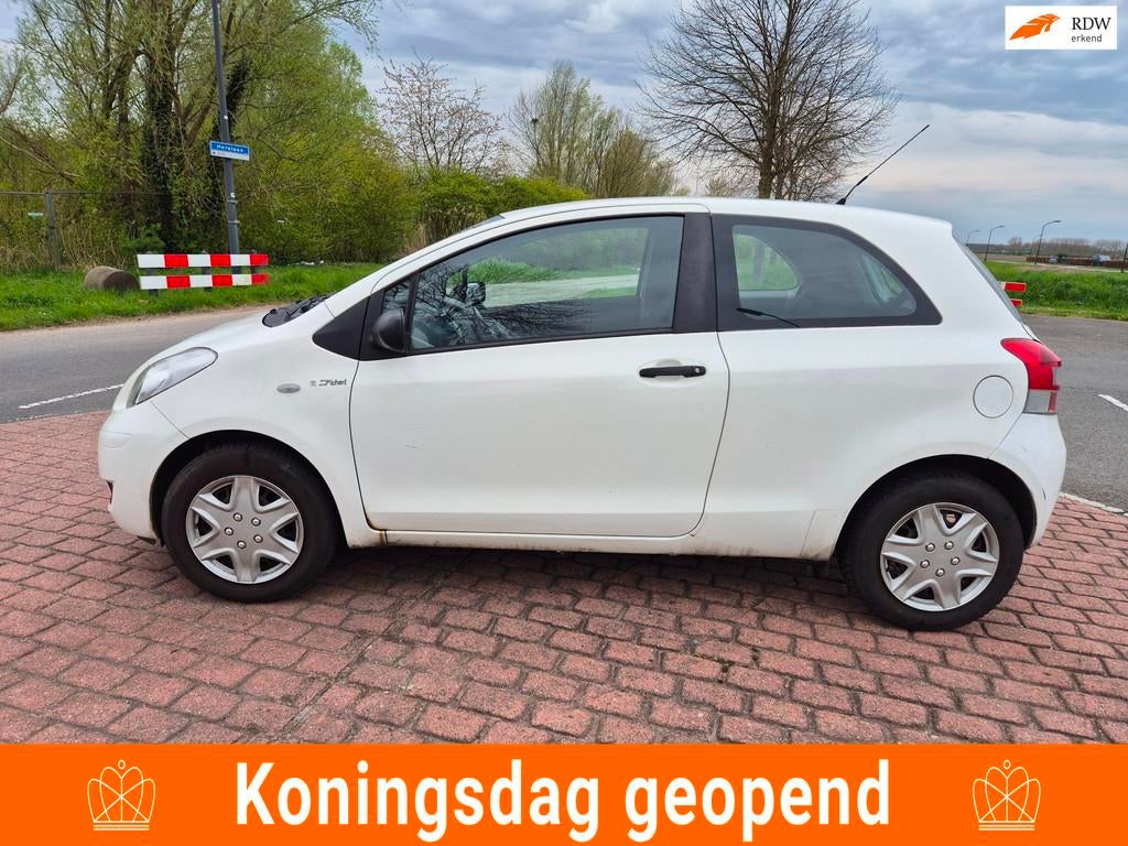 Toyota Yaris 1.0 VVTi Acces / APK 08-04-27, Auto's, Toyota, Bedrijf, Te koop, Yaris, ABS, Airbags, Boordcomputer, Centrale vergrendeling
