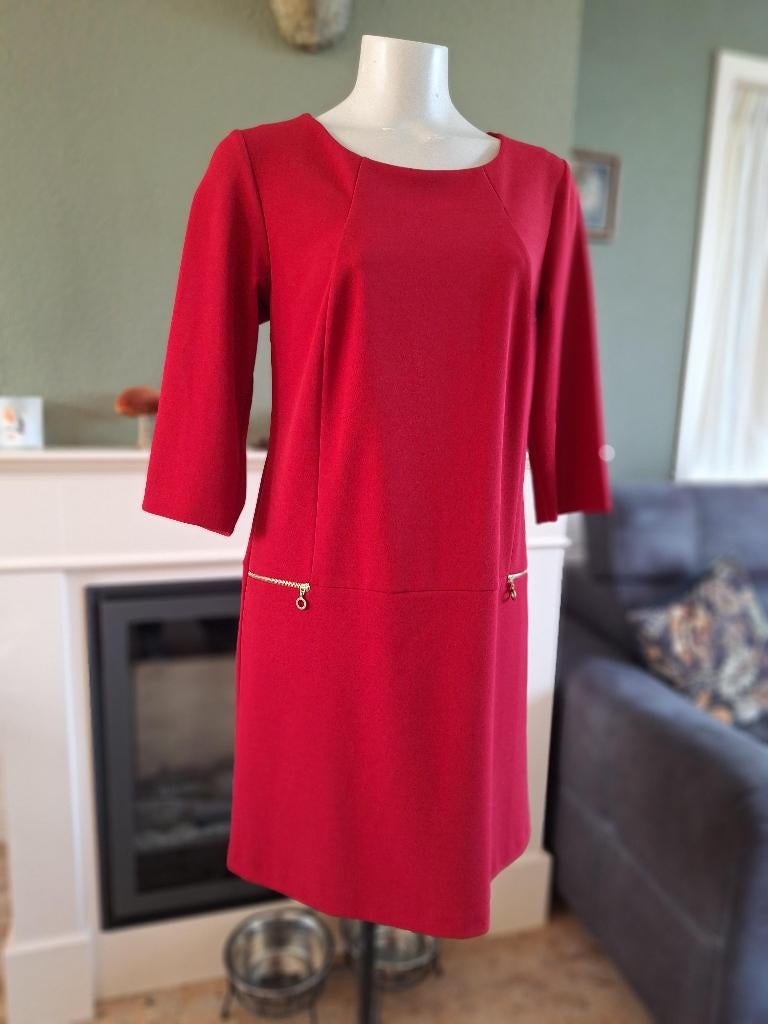 Rinascimento rood jurkje jurk met ritsjes L, Kleding | Dames, Jurken, Maat 38/40 (M), Verzenden, Rinascimento, Zo goed als nieuw