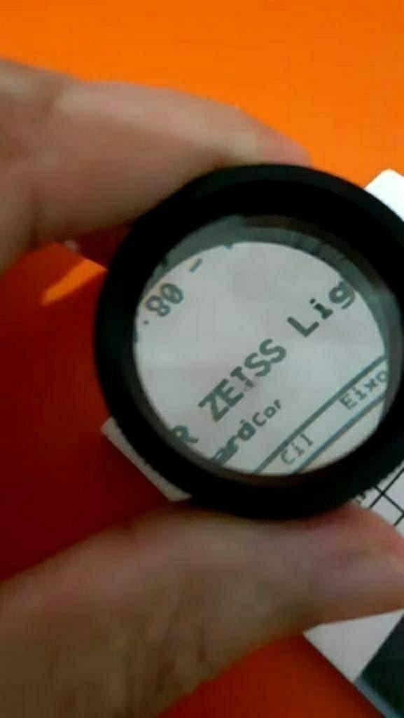 36mm 30x Juweliersloep leesloep vergrootglaasje, Hobby en Vrije tijd, Vergrootglazen, Loepen en Loeplampen, Ophalen of Verzenden