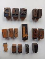 antieke houten drukletters blokletters, Ophalen of Verzenden