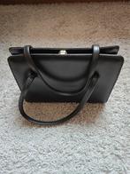 Vintage Zwarte Handtas met Goudkleurige Sluiting, Ophalen of Verzenden, Gebruikt, Zwart, Handtas