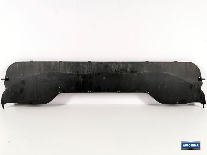 Bumper onderplaat van een Volvo V60, Gebruikt, -, -, Ophalen of Verzenden