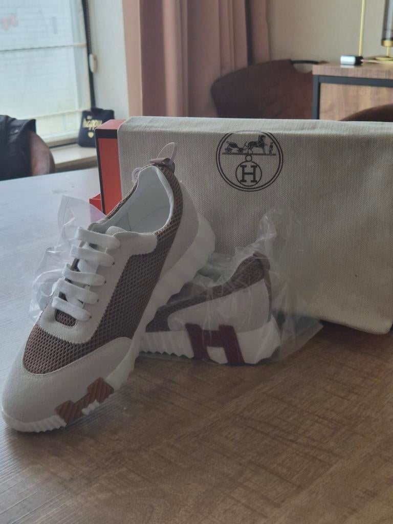 Restpartij dames en heren sneakers laatste maten, Kleding | Dames, Schoenen, Ophalen of Verzenden, Nieuw, Zwart, Sneakers of Gympen