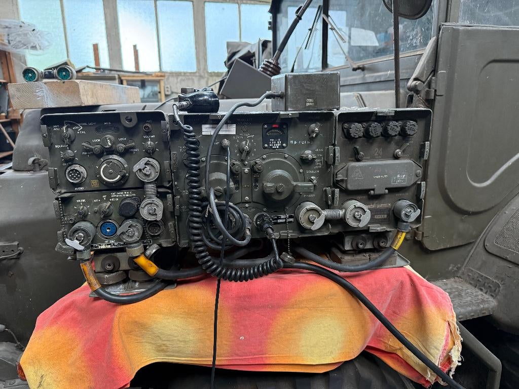 DAF YA complete zend en ontvang set RT67/GRC / RT-70/GRC, Verzamelen, Militaria | Algemeen, Ophalen, Landmacht, Nederland, Overige typen